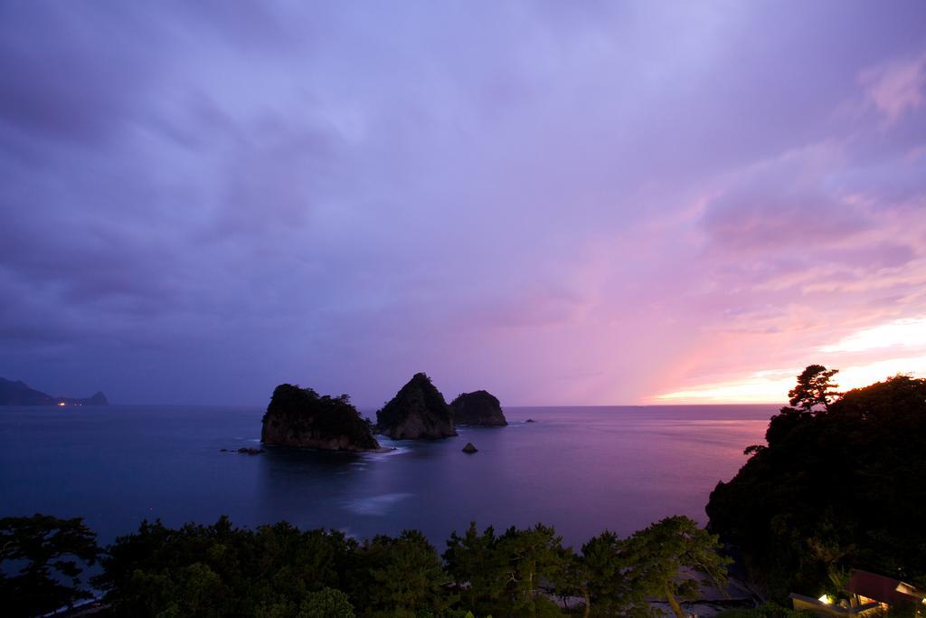 堂ヶ島温泉ホテル 西伊豆町 エクステリア 写真