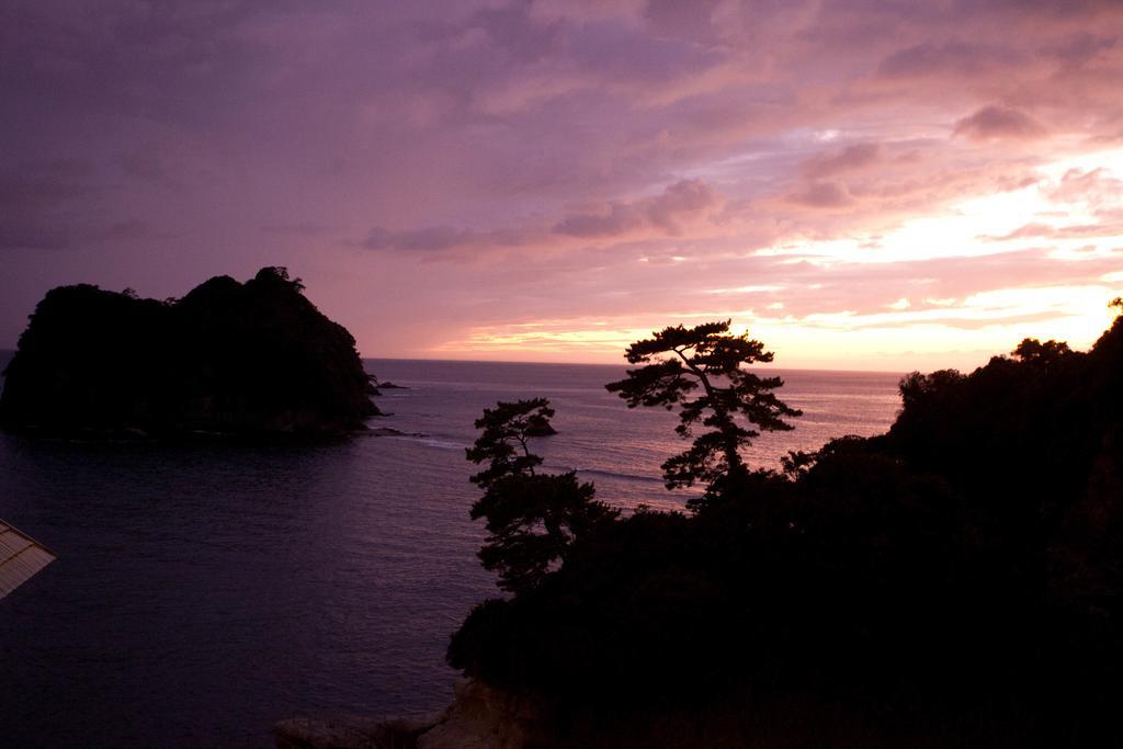 堂ヶ島温泉ホテル 西伊豆町 エクステリア 写真